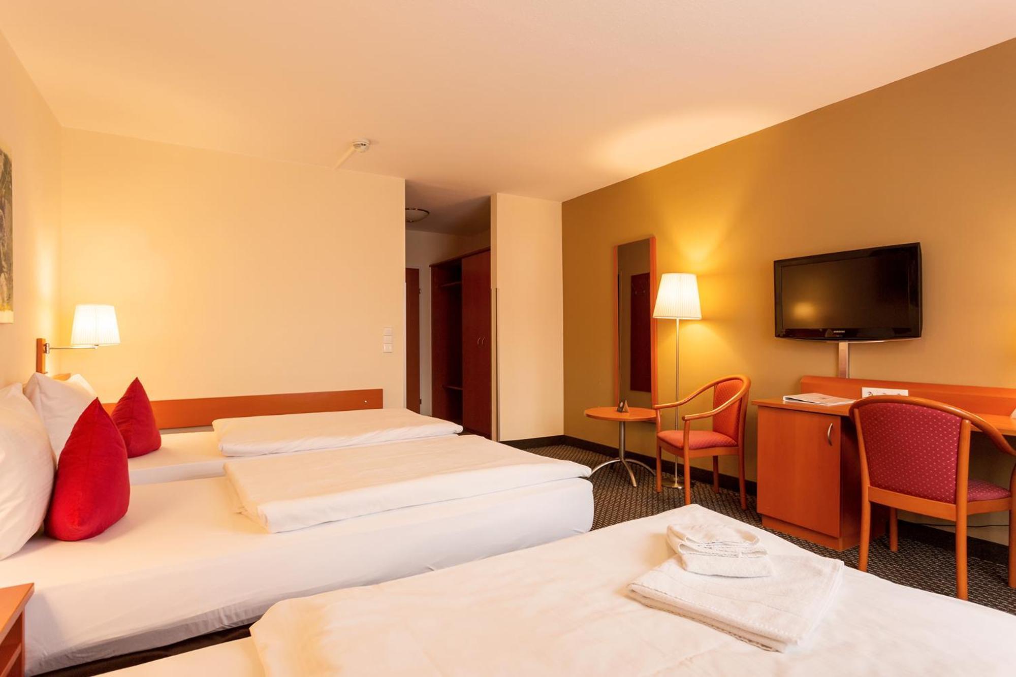 Central Hotel Loewen Feldkirch Phòng bức ảnh