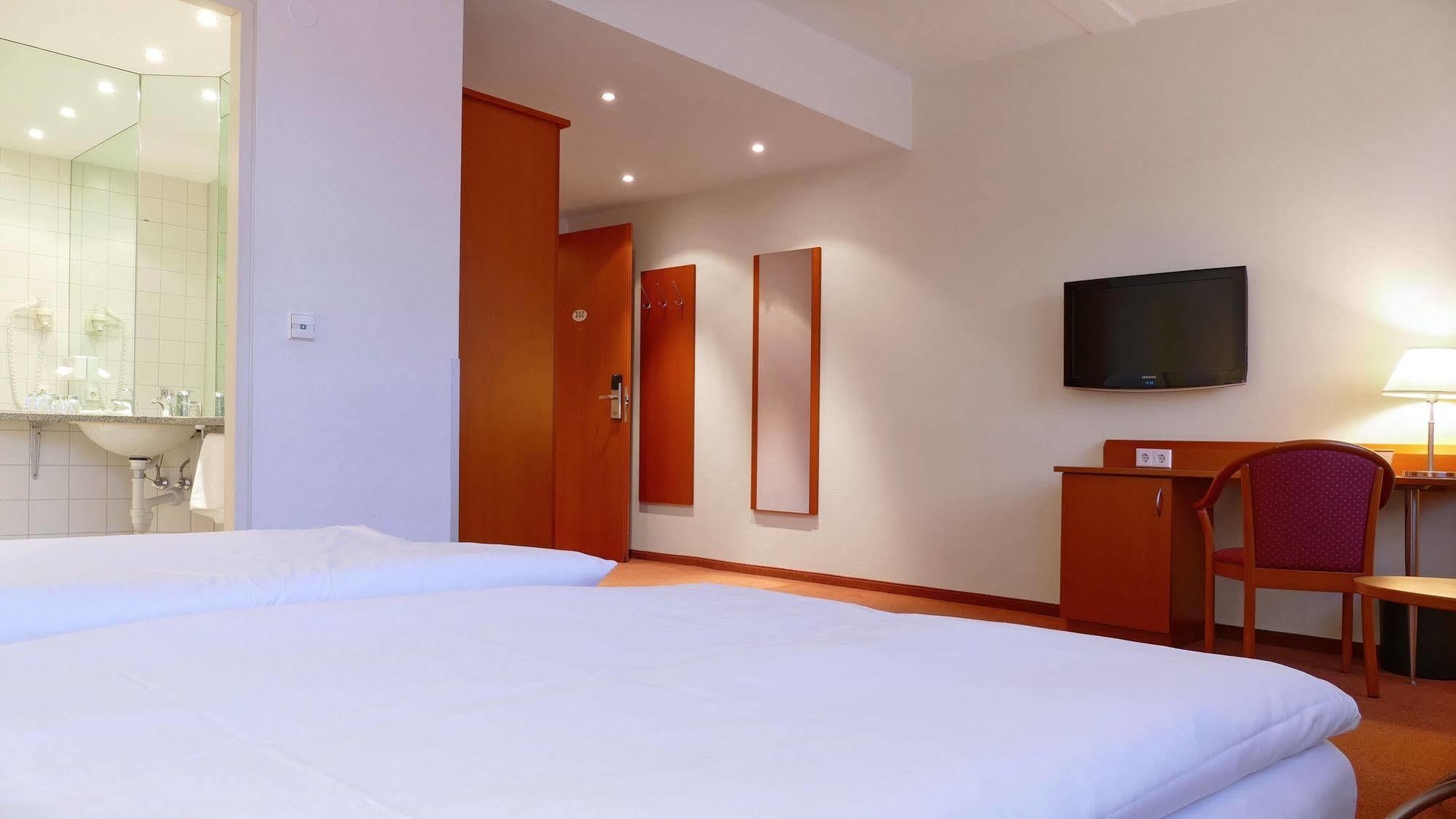 Central Hotel Loewen Feldkirch Ngoại thất bức ảnh